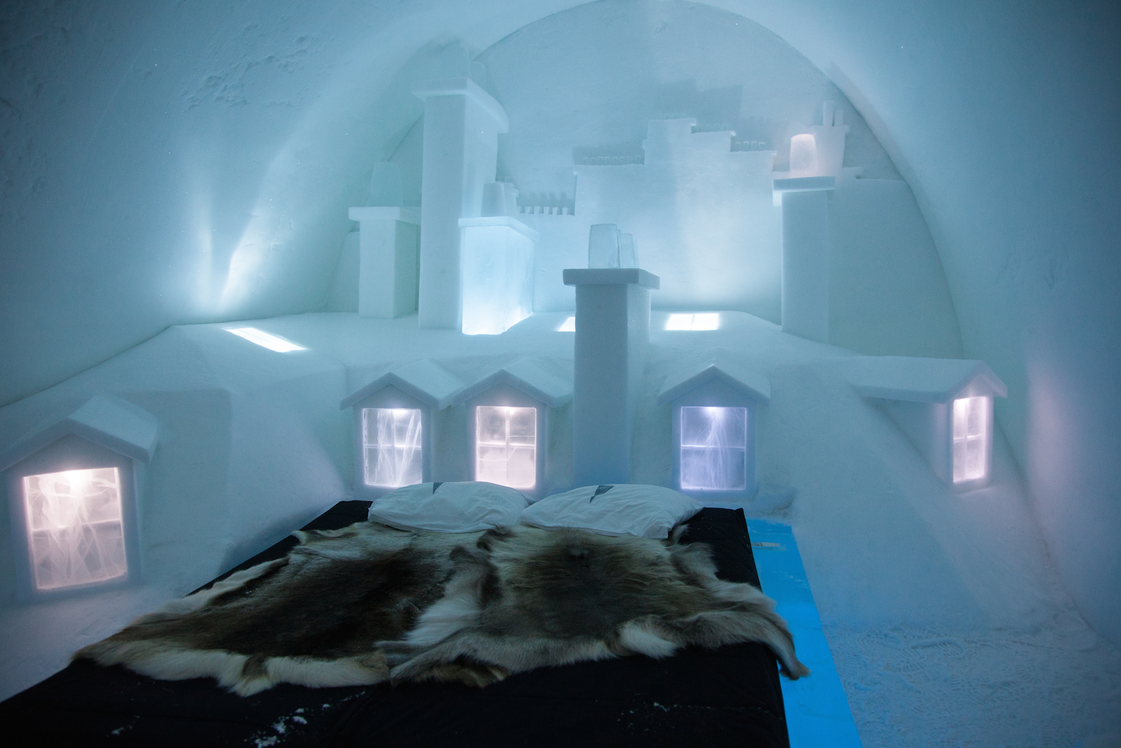 Ice Hotel-10